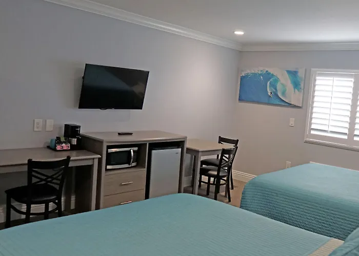 Sunset Beach Motels