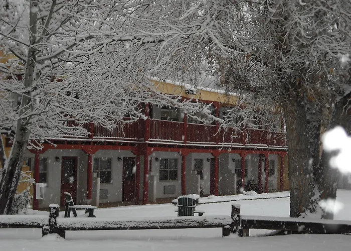 Taos Motels
