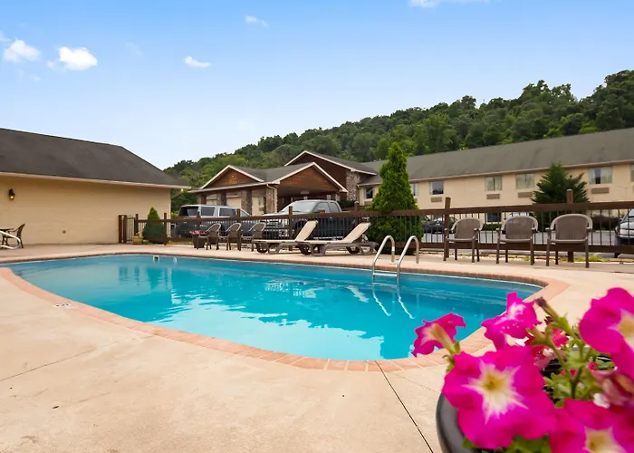 Berkeley Springs Dog Friendly Hotels