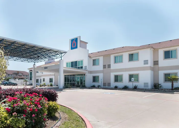 Hillsboro Dog Friendly Hotels