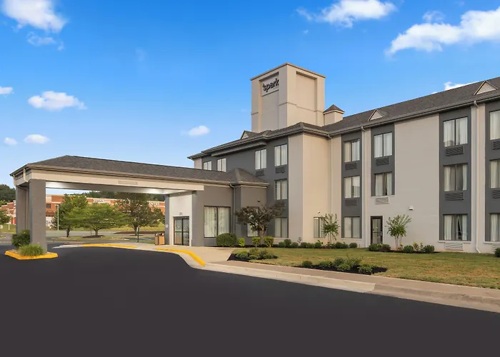 Fredericksburg Dog Friendly Lodging and Hotels