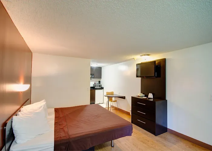 Heath Motels