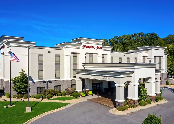Van Buren Dog Friendly Hotels