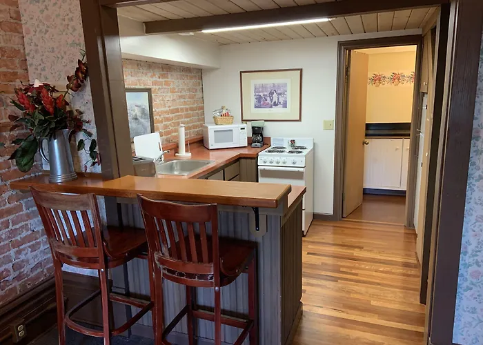 Port Townsend Dog Friendly Lodging and Hotels