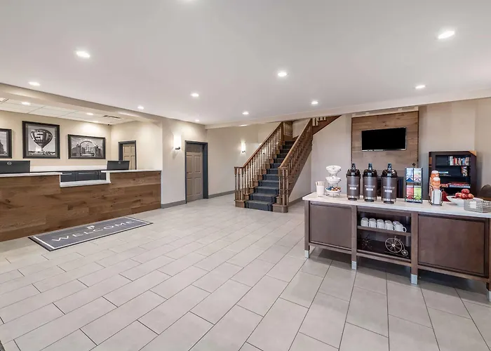 Findlay Dog Friendly Hotels