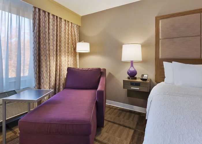 Waterbury Dog Friendly Lodging and Hotels