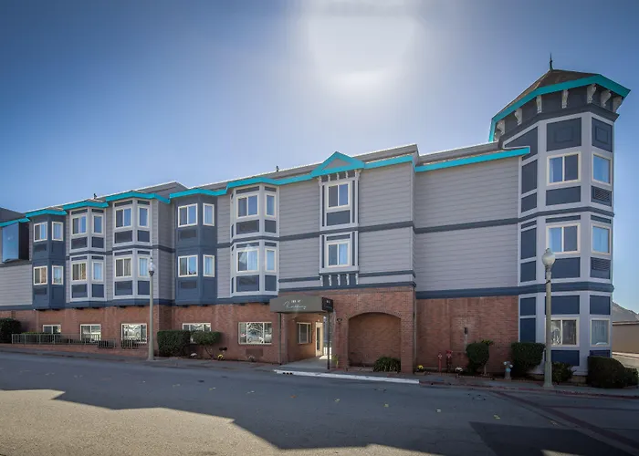 Pacifica Dog Friendly Lodging and Hotels