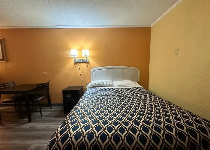 Rockingham Dog Friendly Hotels