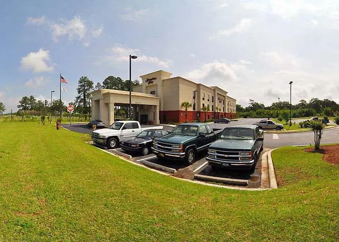Quincy Dog Friendly Hotels