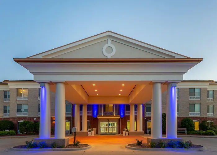 Vandalia Dog Friendly Lodging and Hotels