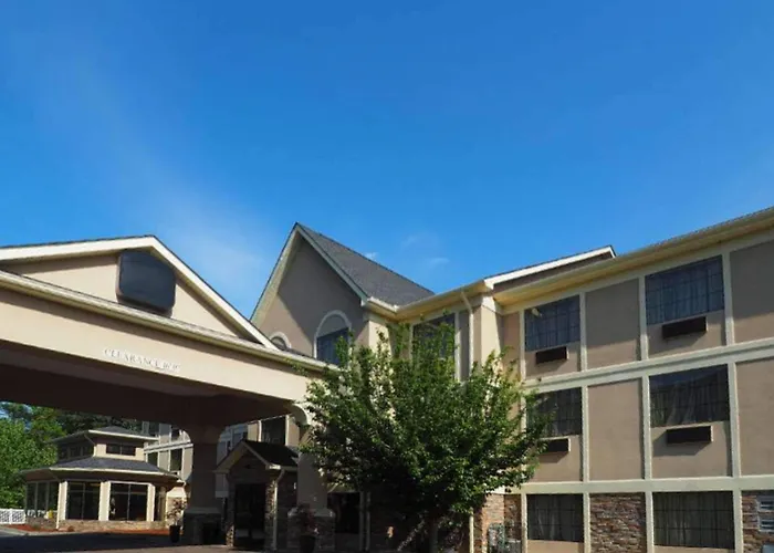 Canton Dog Friendly Hotels