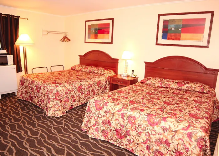 East Greenbush Motels