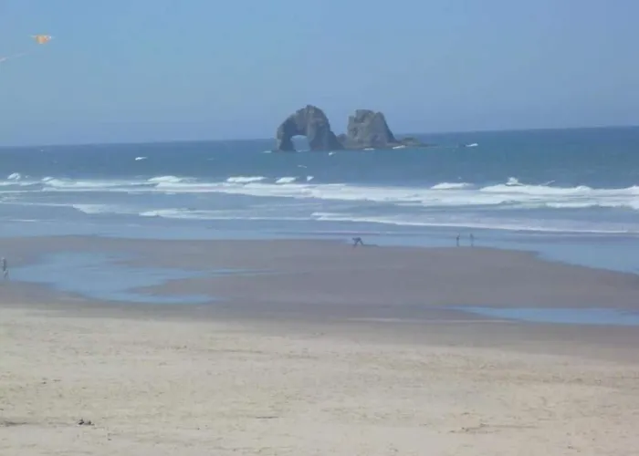 Rockaway Beach Motels