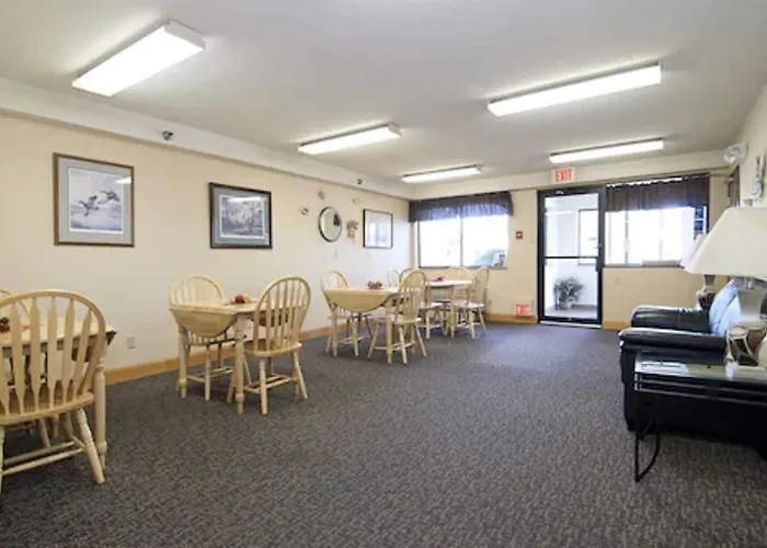 Lake City Motels