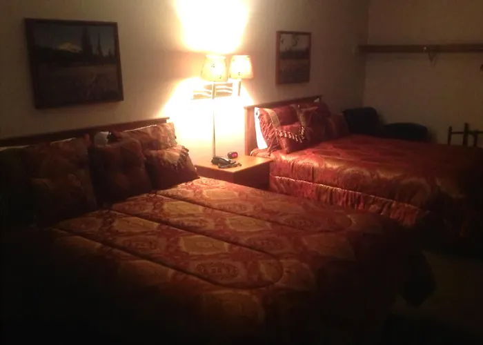 Camp Sherman Motels