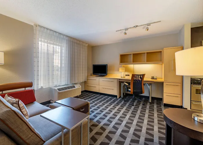 Vincennes Dog Friendly Lodging and Hotels