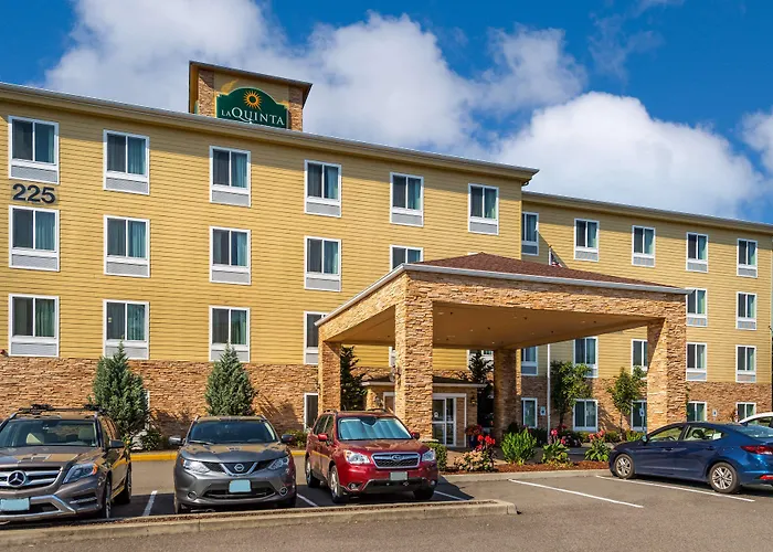 Auburn Dog Friendly Lodging and Hotels