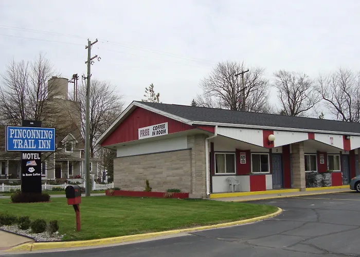 Pinconning Motels