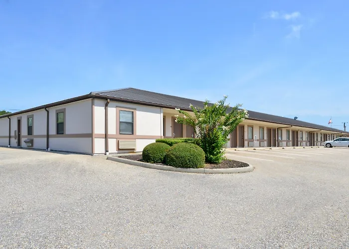 Geneva Motels