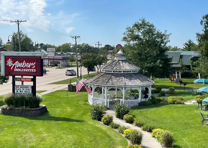 Sauk City Motels