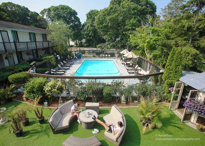 Mattituck Motels