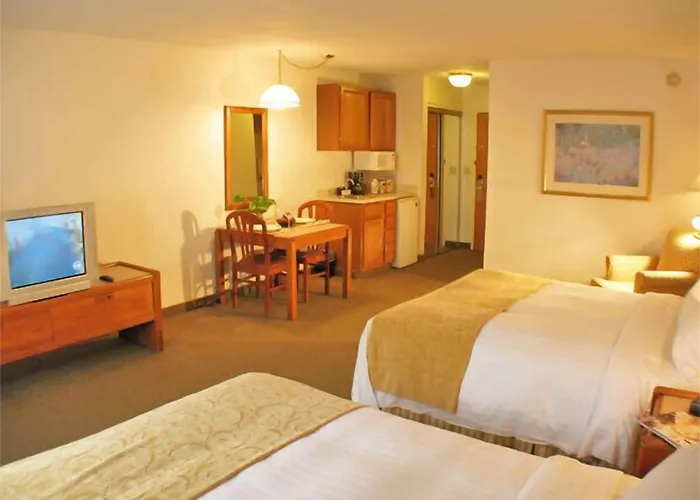 Norwich Dog Friendly Lodging and Hotels
