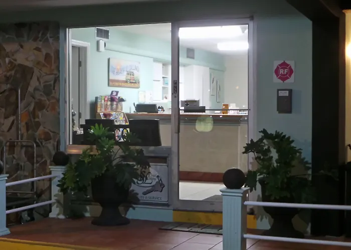 Valrico Motels