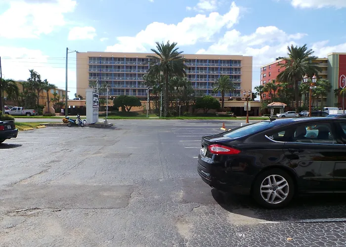 Apollo Beach Motels