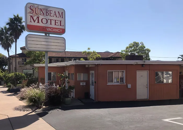 Nipomo Motels