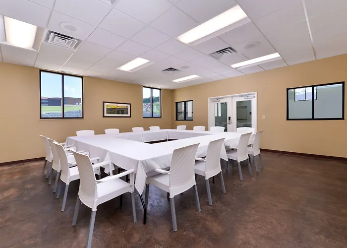 Mandan Dog Friendly Hotels
