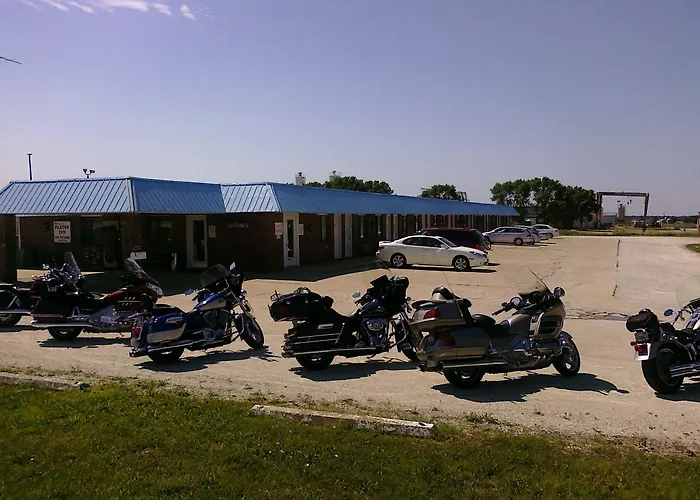 Paxton Motels