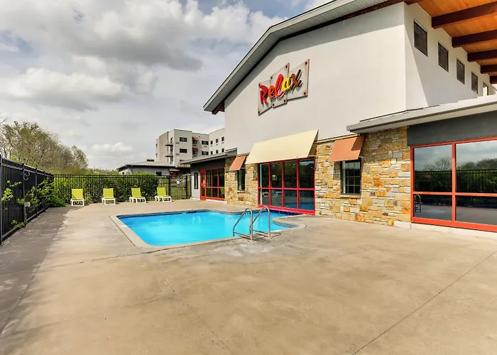 Warrensburg Dog Friendly Hotels