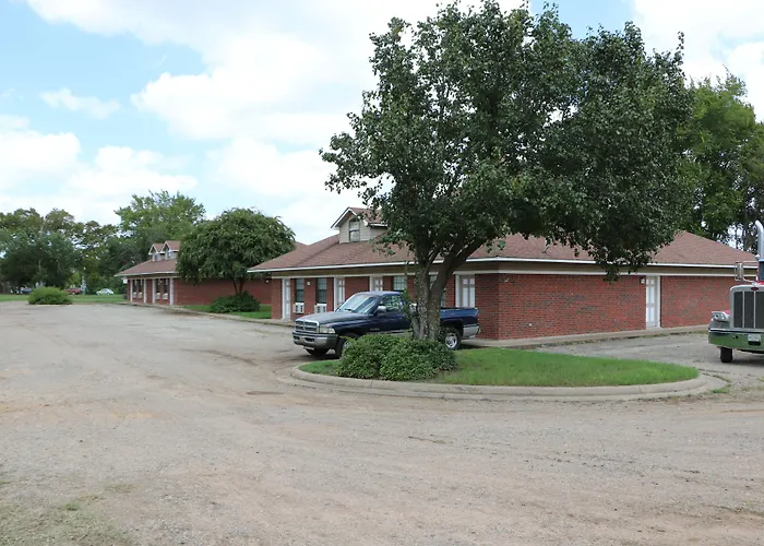 Emory Motels