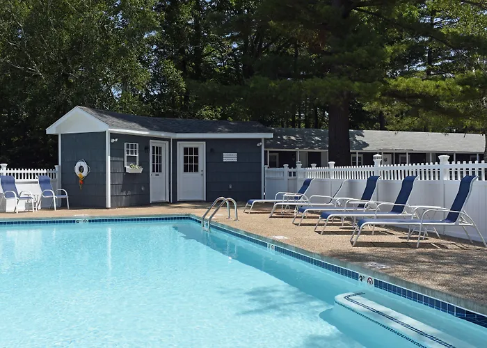 Merrimack Motels