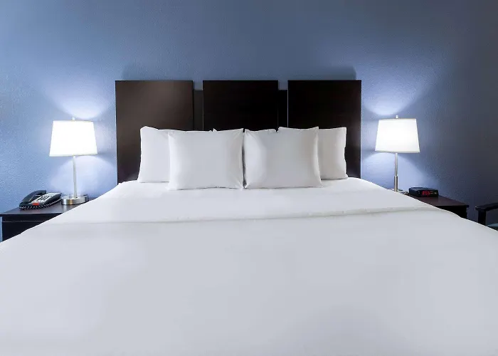 Charles Town Motels