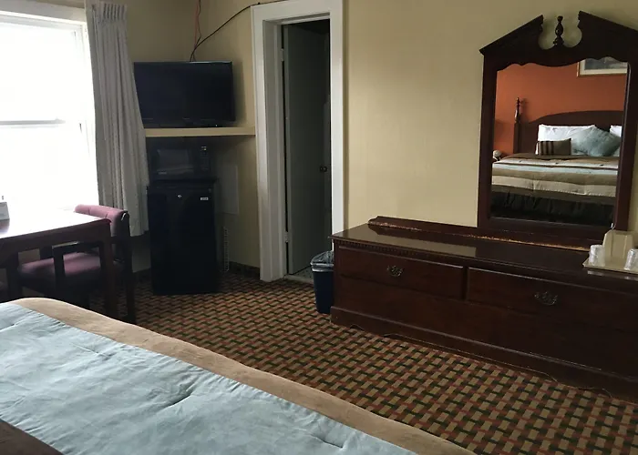 Booneville Motels