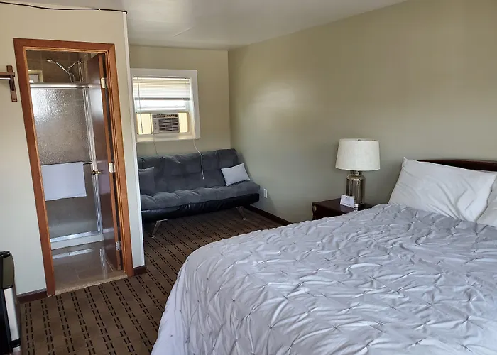 Plattsburgh Motels