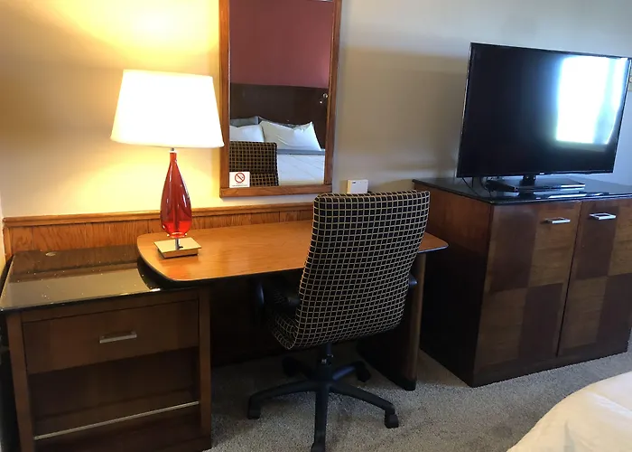 Lindsborg Motels