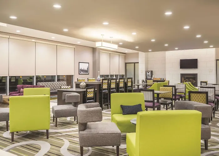 Clifton Park Dog Friendly Lodging and Hotels