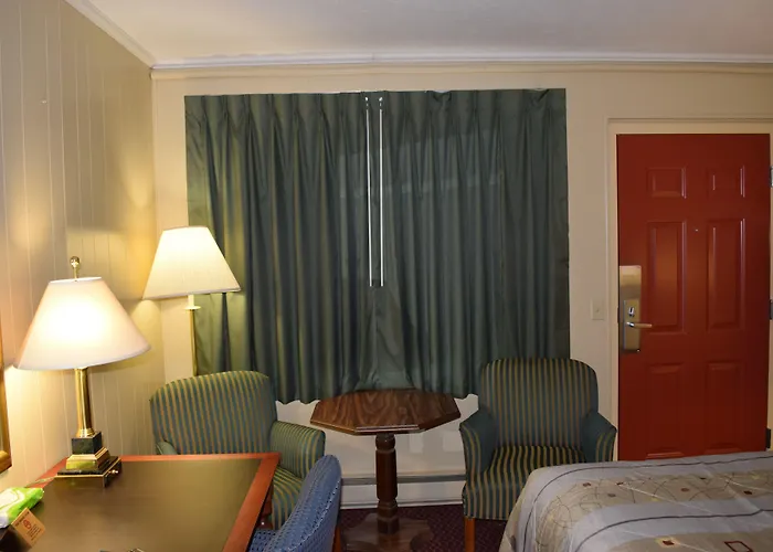 Taylorville Motels