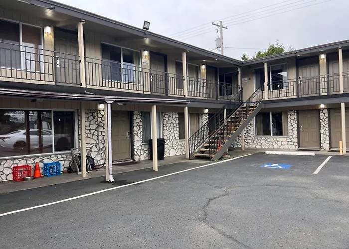 Reedsport Dog Friendly Hotels