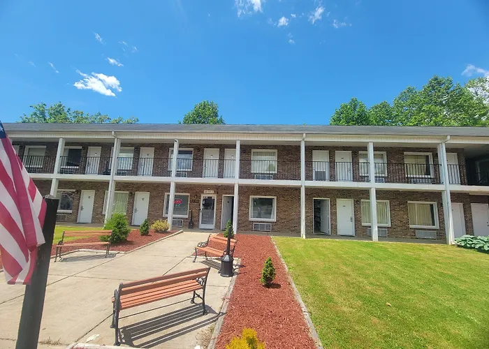 Elkin Dog Friendly Lodging and Hotels