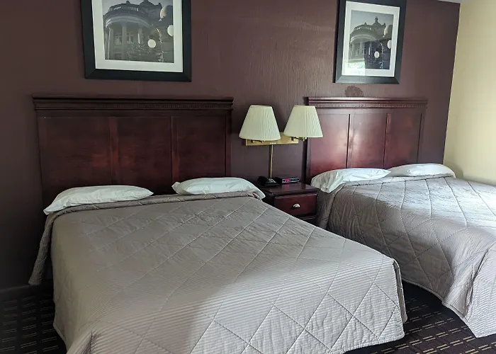 Lonaconing Motels