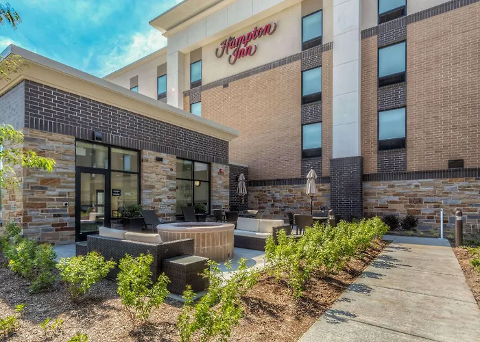 Wentzville Dog Friendly Lodging and Hotels
