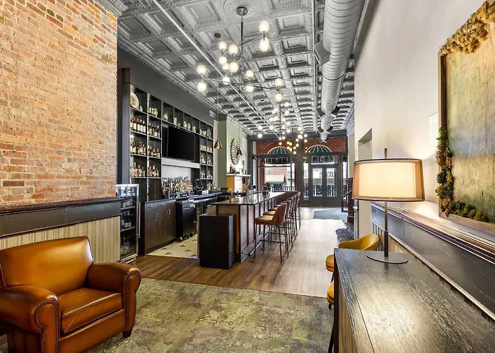 Elkins Dog Friendly Hotels