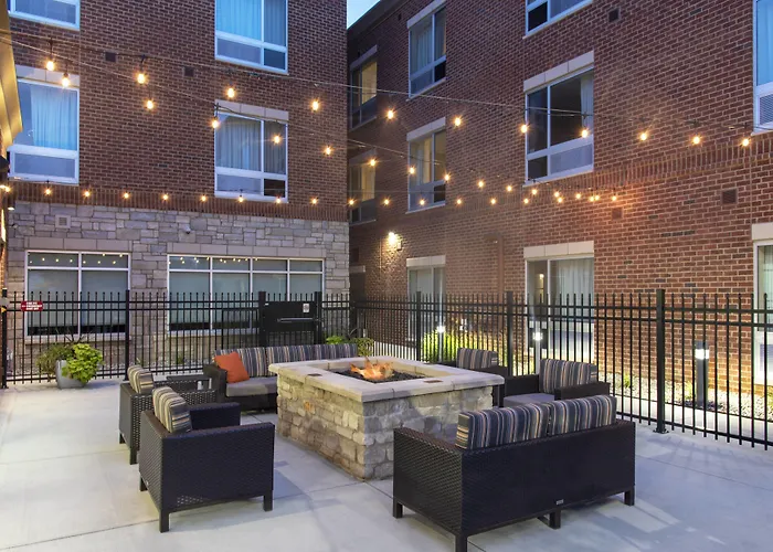 Jeffersonville Dog Friendly Hotels