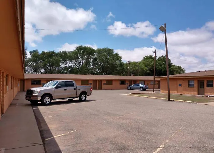 Plains Motels