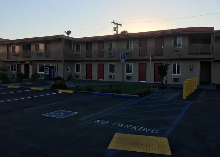 Lawndale Motels