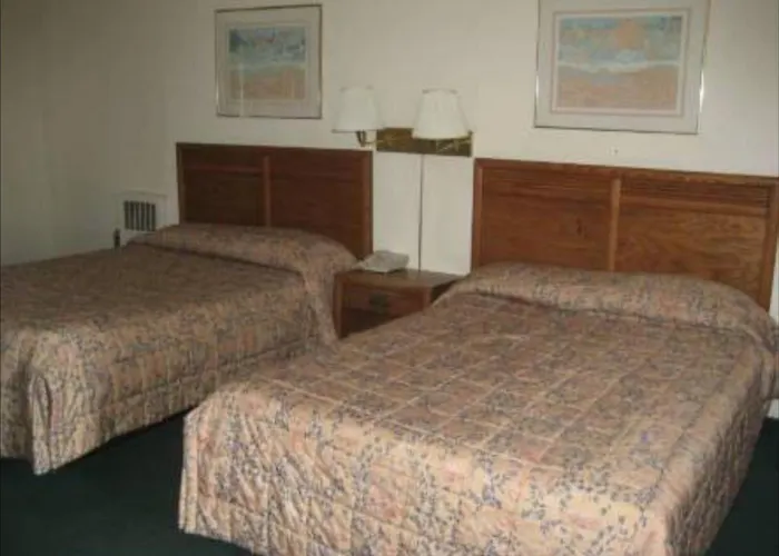 Wrentham Motels