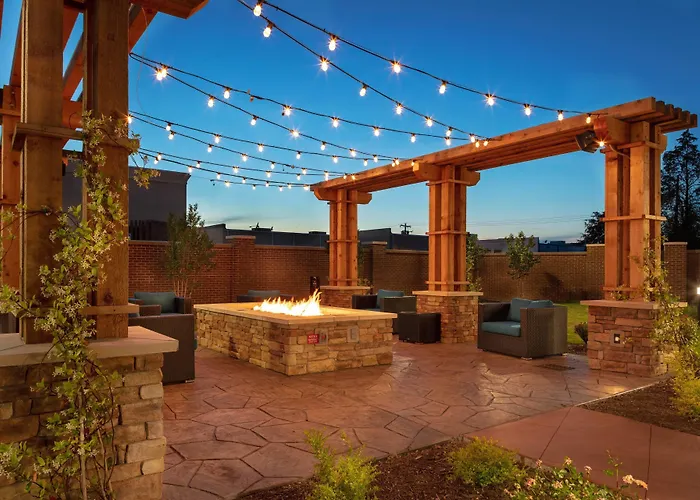 Pineville Dog Friendly Lodging and Hotels